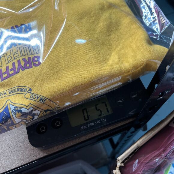 Harry Potter Shirt‎ Womens Medium Gryffindor Hogwarts Wizarding World Oversized - Picture 9 of 9